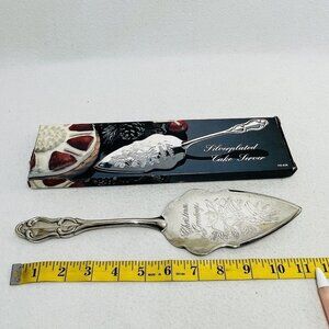 Vintage Christmas Greetings Cake Server Silverplated Pie Cutter Holiday Flatware